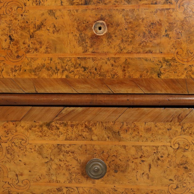 17th Century Chest of Drawers in Walnut with 3 Drawers, Italy For Sale - Image 5 of 11