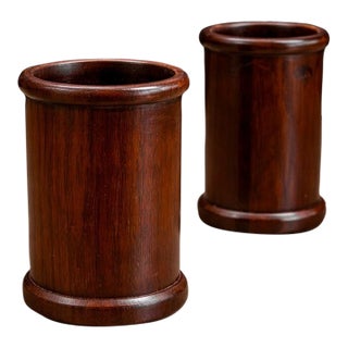 Set of two Brazilian Mid-Century Modern Pen Holders in Rosewood, Jupanam, 1960s - Lot 739 For Sale
