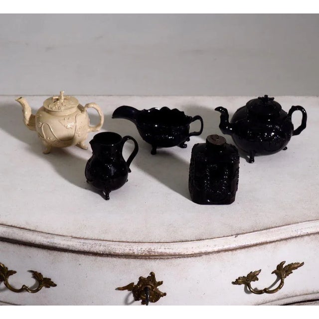 17th Century Pottery Set from Wieldon, Staffordshire For Sale - Image 9 of 9