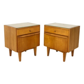 Vintage Bedside Tables from Hellerau, Set of 2 For Sale