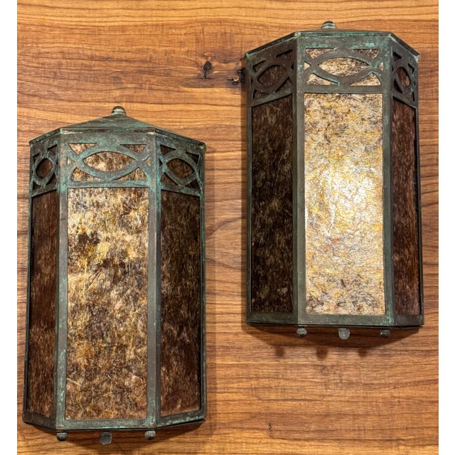 Pair of Early 1900s Copper and Mica Wall Sconce Lanterns For Sale - Image 4 of 6