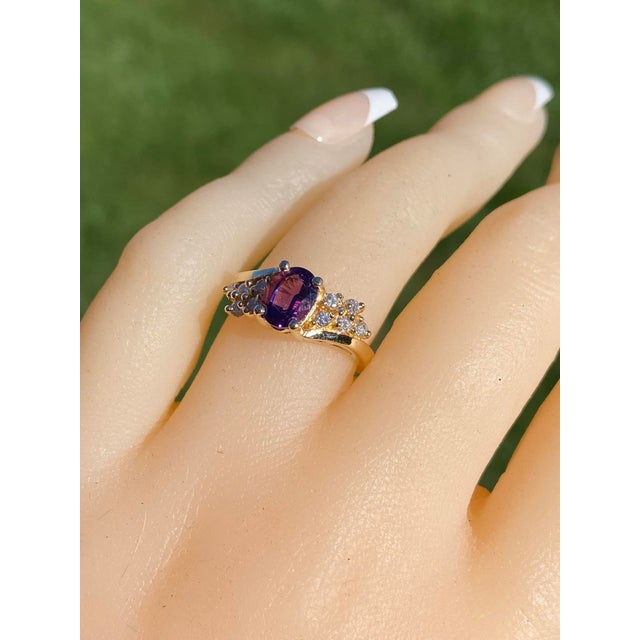 Rich Amethyst and Diamond Ring in Yellow Gold For Sale - Image 10 of 10