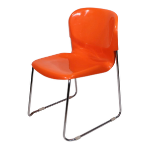 Late 20th Century Mod Molded Plastic and Chrome Stacking Chair by Gerd Lange for Drabert Model S M 400