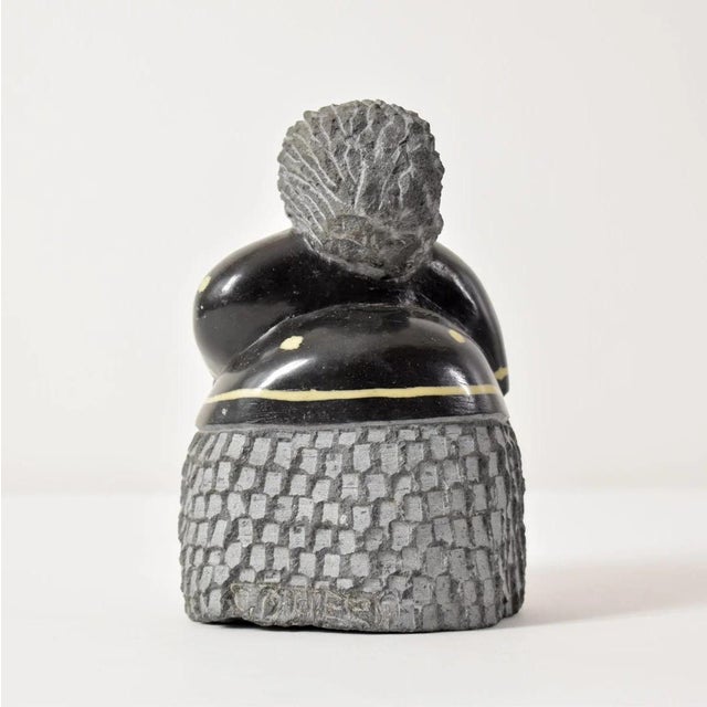 Early 20th Century Early 20th Century Shona Stone Woman Sculpture In The Style of Colleen For Sale - Image 5 of 8