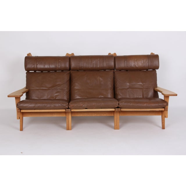 Series Ge375 Three Modules and Armrests in Brown Leather by Hans J. Wegner for Getama, Denmark, 1970s, Set of 3 For Sale - Image 9 of 11