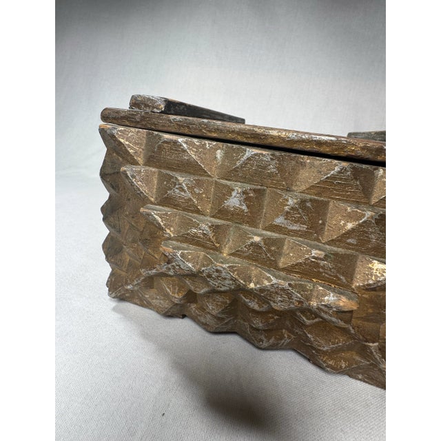 Early 20th Century Antique European Tramp Art Lidded Solid Wood Decorative Box For Sale - Image 5 of 10