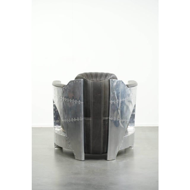 Cowhide Aviator Lounge Chair in Leather and Aluminium For Sale - Image 4 of 14
