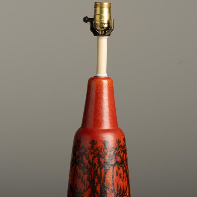 1950s Stunning Ceramic Italian Large Signed Studio Pottery Red Raymor Lamp Bitossi Aldo Londi For Sale - Image 13 of 15