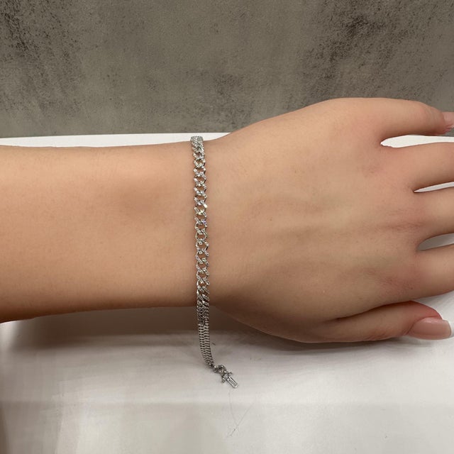 Micro Diamond Bracelet in 14kt White Gold – 1.18ctw, 7.56in, New For Sale - Image 4 of 5