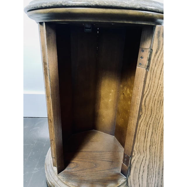 Vintage Neoclassical Style Marble Top Wooden Pedestal Side Tables—A Pair For Sale - Image 10 of 14