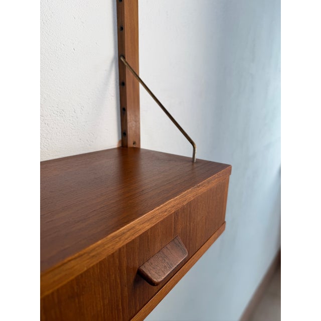 Mid-Century Modern Danish Modular Teak Wall System Unit, 1960s For Sale - Image 3 of 7