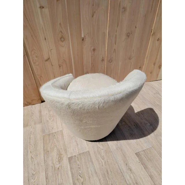 Ivory Mid Century Modern Vladimir Kagan Style Asymmetrical Swivel Chair Newly Reupholstered in Cowhide For Sale - Image 8 of 11