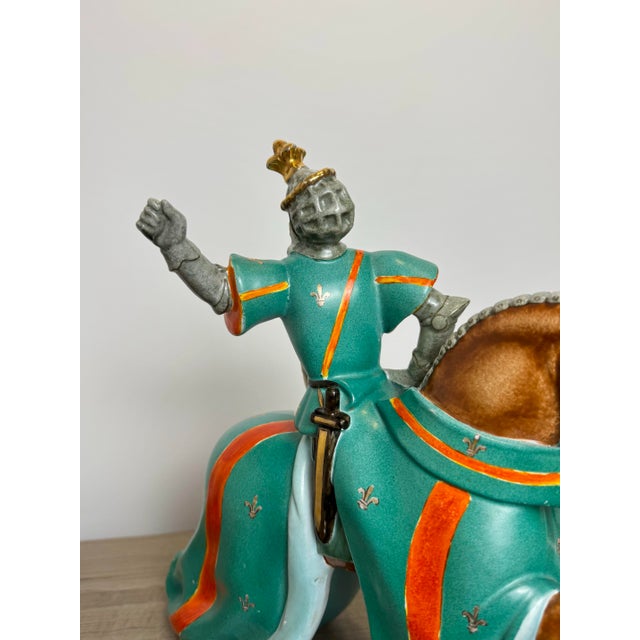 Ugo Zaccagnini Mid 20th Century Italian Ceramic Knight on Horse by Ugo Zacagnini - Green Glaze, 12” For Sale - Image 4 of 11