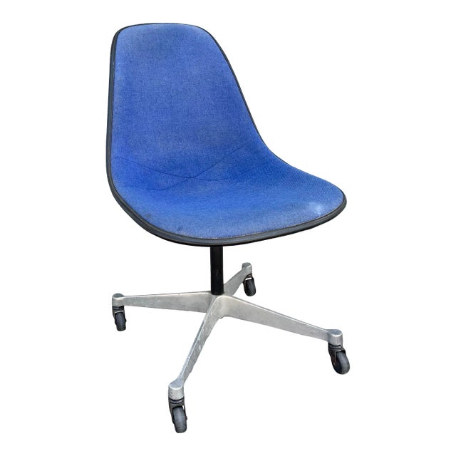 Herman Miller Rolling Swivel Chair For Sale