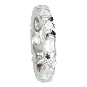 Platinum Ring With Emerald Cut & Round Cut Diamonds - Size 5.75