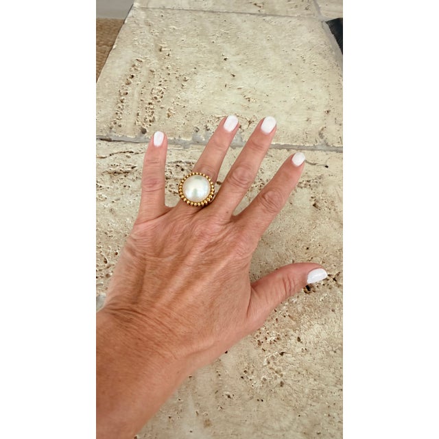 Tiffany & Co. 18k Gold Mabe Pearl Ring, Circa 1970s, Size 6.5 For Sale - Image 9 of 10
