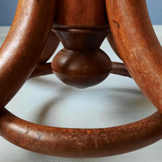 Nr. 1 - Nr. 5101 Swivel Chair with Backrest from Thonet, 1900s For Sale - Image 9 of 11