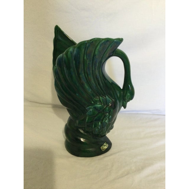 Royal Haeger 1970s Royal Haeger R85g Emerald Green Swan Vase With Original Label For Sale - Image 4 of 13