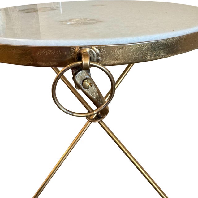 Art Deco 1980s Marble Top Side Table With Mother of Pearl Inlay & Gold Metal Base – 1 Piece For Sale - Image 3 of 4