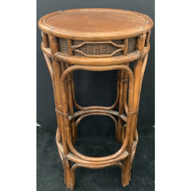 Chinoiserie Vintage Chinoiserie Style Rattan Bar Table With Woven Apron For Sale - Image 3 of 4