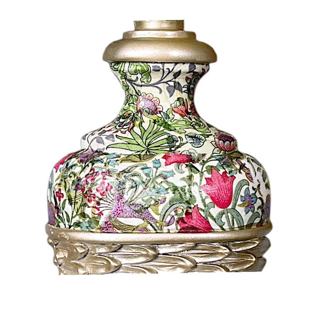 William Morris Art Nouveau, Victorian, Neoclassical, English Traditional, Chintz William Morris Floral Urn Form Ceramic Table Lamp Base For Sale - Image 4 of 5