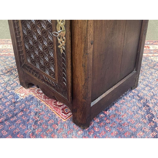 Buffet in Chestnut, 1900s For Sale - Image 11 of 12