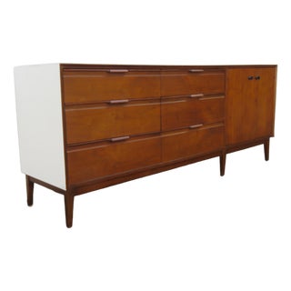 American of Martinsville Mid Century Long Dresser Sideboard Bathroom Vanity 6297 For Sale