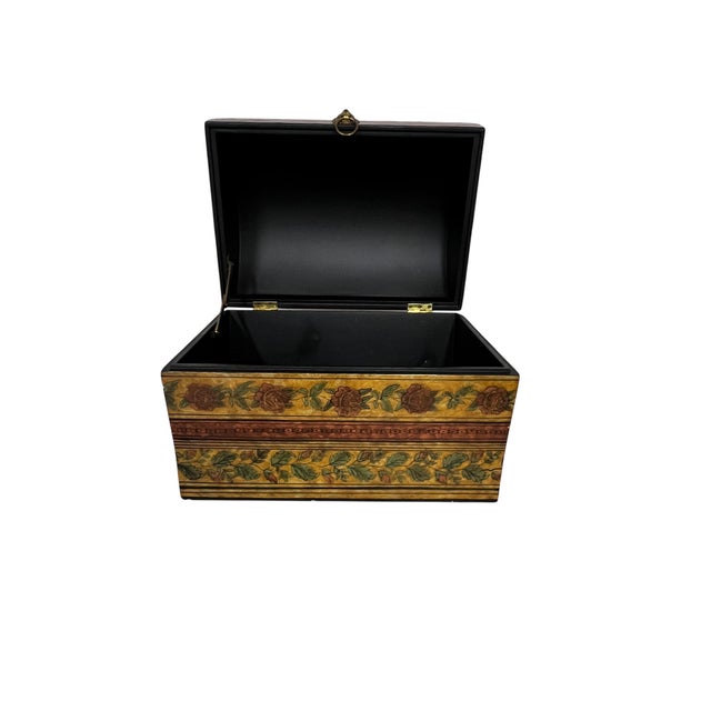 Late 20th Century Vintage Maitland - Smith Chinoiserie Trunk Style Box For Sale - Image 5 of 8