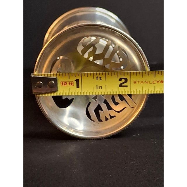1990s Israeli Sterling Silver Kiddush Cup Cutout Hebrew Blessing Borei Pri Hagafen Netafim For Sale - Image 13 of 15