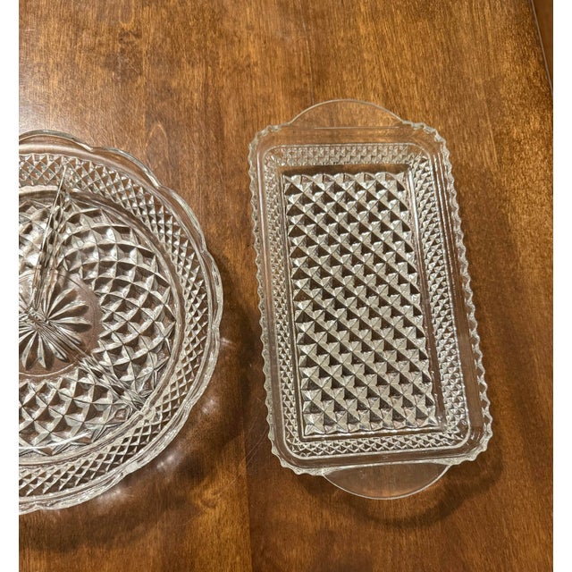 Transparent Mid 20th Century Anchor Hocking Wexford Divided Relish Dish and Tray For Sale - Image 8 of 10