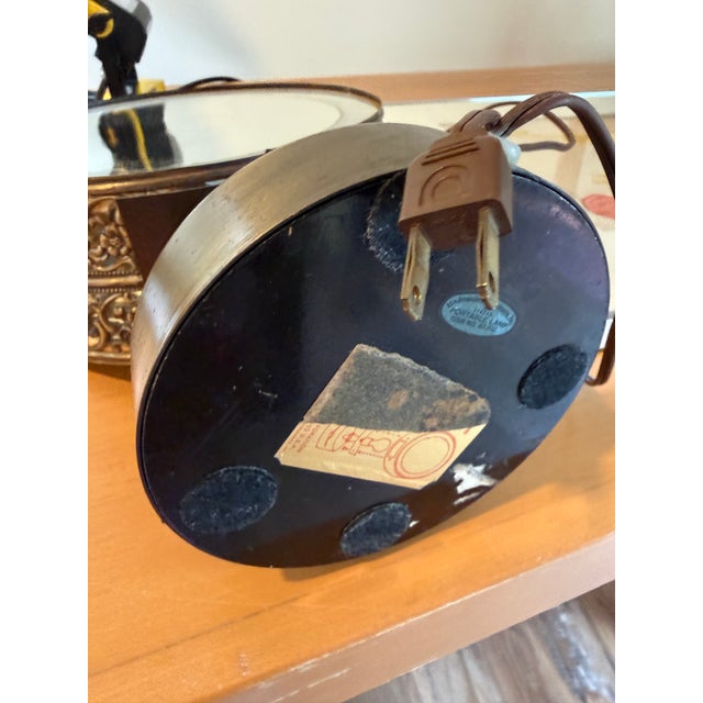 Vintage Mid-Century Hollywood Regency Casco "The Starlet" Lighted Vanity Mirror For Sale - Image 11 of 12