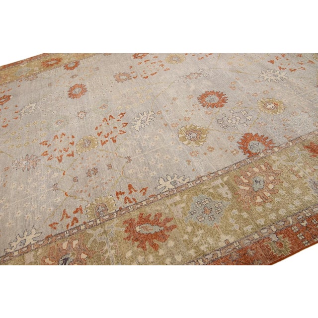 2010s Modern Tabriz Handmade Floral Indian Wool Rug in Gray & Orange by Apadana For Sale In New York - Image 6 of 7