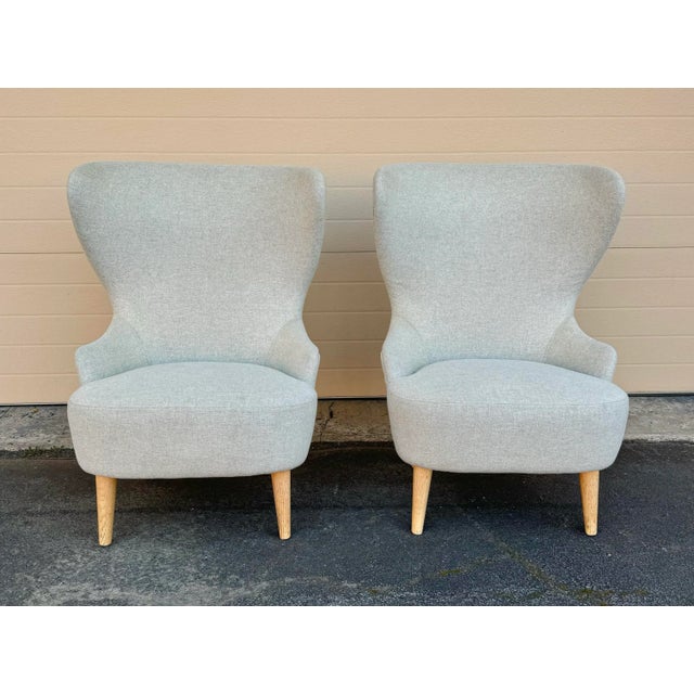 The Micro Wingback Chair by Tom Dixon for George Smith is incredibly comfortable with distinctive style and sculptural...
