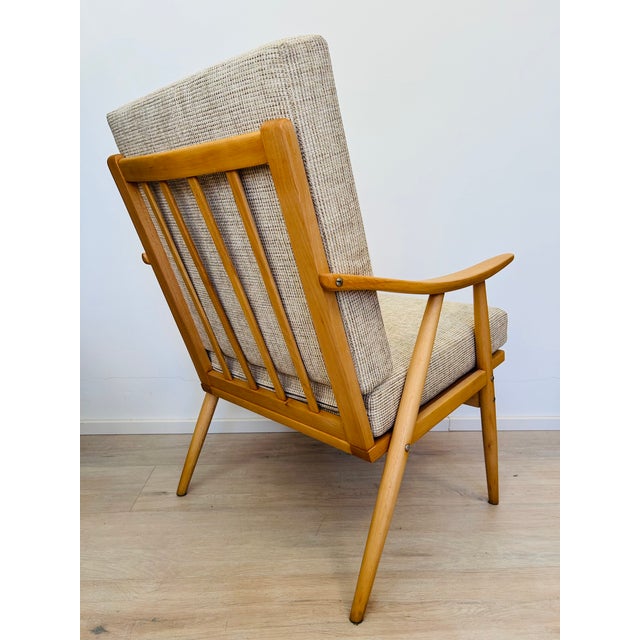 Wood Lounge Armchair by Jaroslav Šmidek for Ton, Former Czechoslovakia, 1960s For Sale - Image 7 of 12