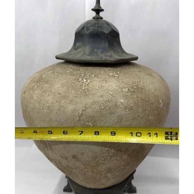Chinoiserie Stone-Finish Covered Jar on Metal Pagoda Stand With Hollywood Provenance For Sale - Image 4 of 5