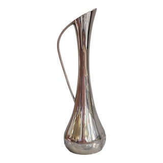 Vintage Leonard Mid-Century Modern Silver Sleek Bud Vase or Solifleur Mirrored Vase For Sale
