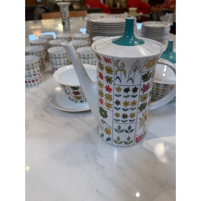 Rosenthal Studio-Linie Piemonte Porcelain Dinnerware, Set of Sixty-Nine For Sale - Image 11 of 13
