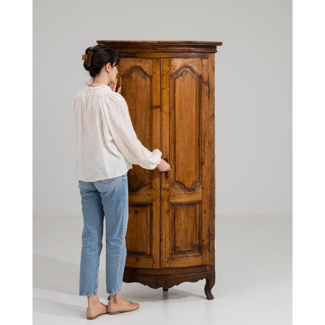 Louis XV Corner Cabinet For Sale - Image 13 of 14