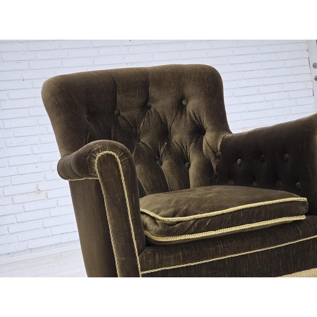 Mid-Century Modern Scandinavian Armchair in Green Velour and Ash For Sale - Image 3 of 18