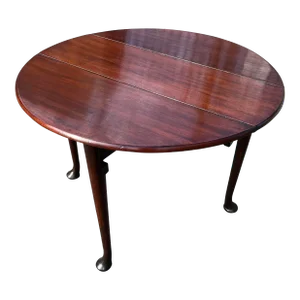 Antique Georgian Mahogany Gate-Leg Table