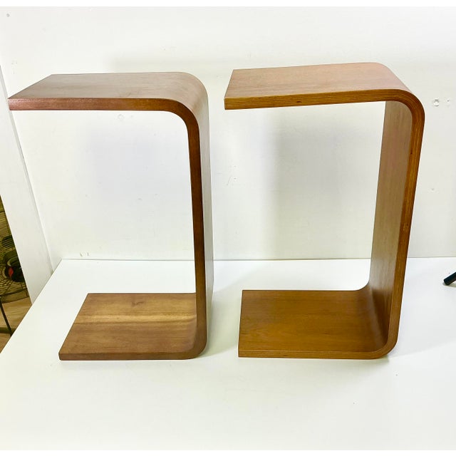 1980s Vintage Italian Style Postmodern Contemporary Teak Bentwood Drinks Table - A Pair For Sale - Image 9 of 13
