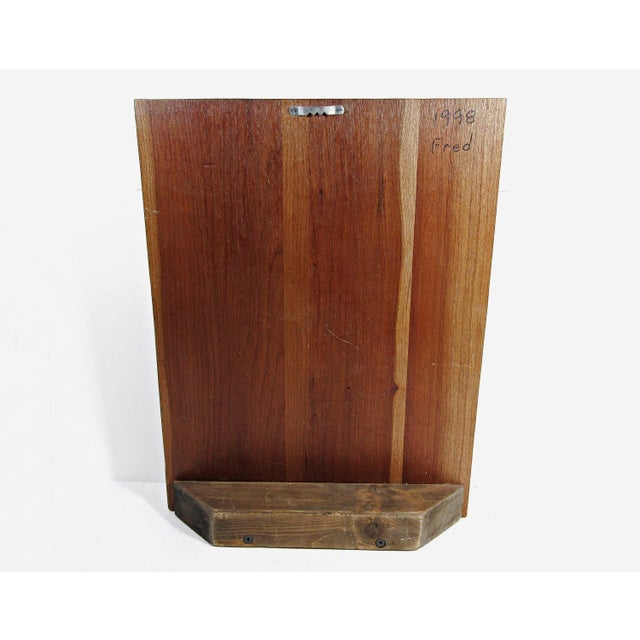 Wood Vintage Hand-Carved Wooden Relief – Frontiersman With Rifle – Signed "Fred 1998" For Sale - Image 7 of 10