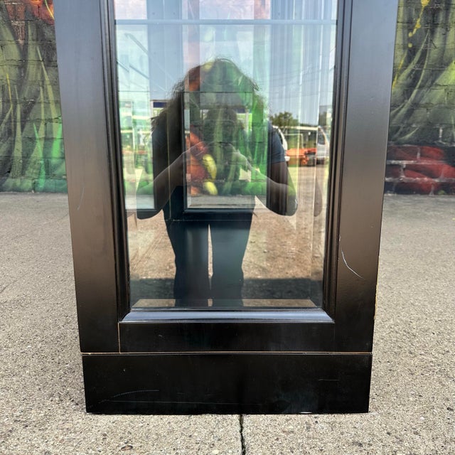 Mid-Century Modern Display Cabinet by Jasper Cabinet 1 of 2 For Sale In Cleveland - Image 6 of 12