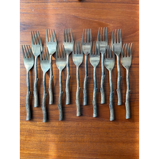 Vance Kitira Adirondack Twig Brass Flatware Set 61 Pieces Serve 11+ For Sale - Image 9 of 11