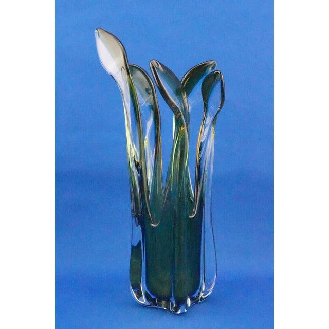 Murano Glass Vase attributed to Archimede Seguso For Sale - Image 4 of 18
