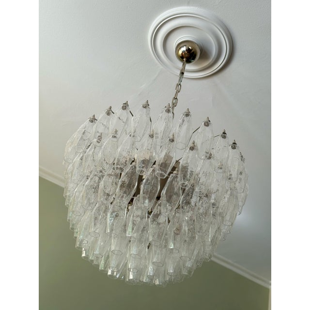 Murano Glass Poliedri Chandelier in the style of Scarpa For Sale - Image 4 of 10