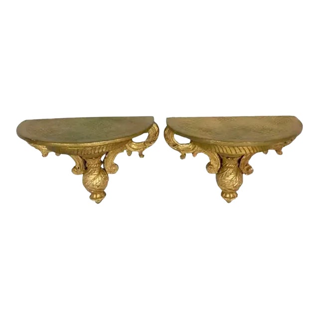 Pair of Italian Carved and Giltwood Wall Brackets For Sale