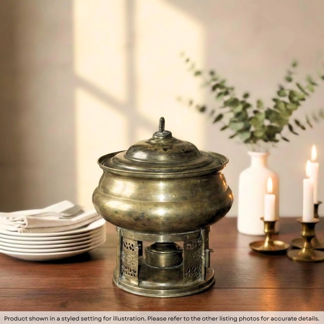 Dimensions: 16" W x 16" D x 17" H Elevate your next gathering with the timeless elegance of this vintage Brass Chafing...