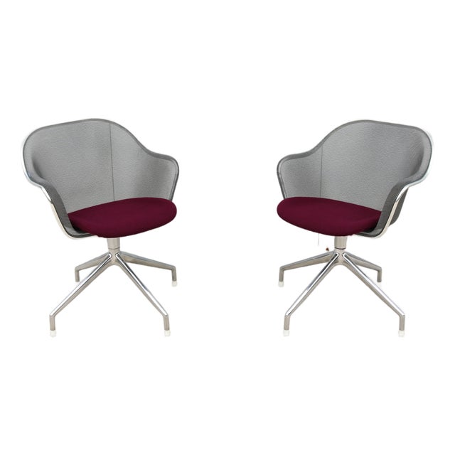 Italian Modern Antonio Citterio for B&b Italia Iuta Swivel Dining Chairs, a Pair For Sale