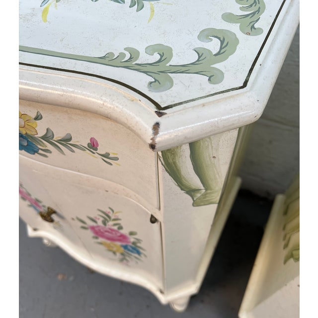 Mid 20th Century Pair of French Provincial Hand-Painted Floral Night Stands For Sale - Image 14 of 16